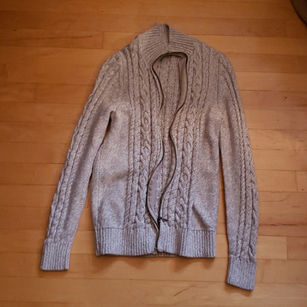 Cable knit sweater